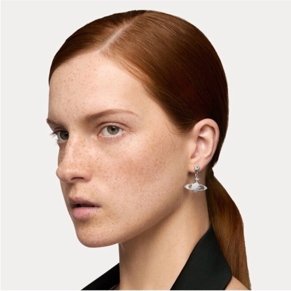 Vivienne Westwood Earrings with Dust and Box - Picture 3 of 10